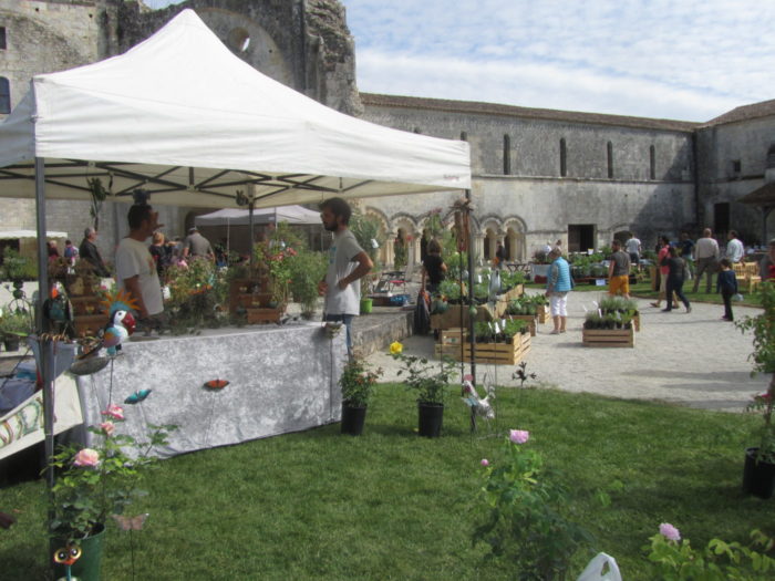 Abbaye de Trizay fête des plantes 29 septembre 2019 10h-18h